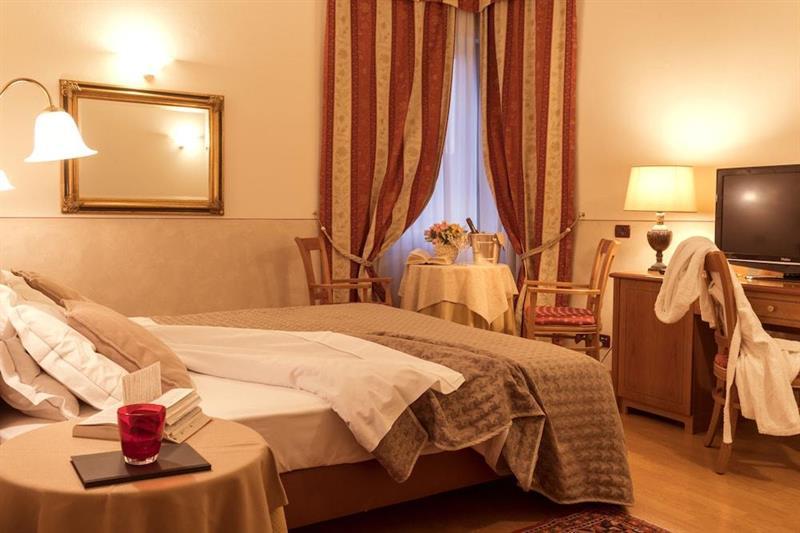 Hotel Ambasciatori Brescia Dış mekan fotoğraf